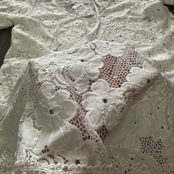 NWOT Lucy Love Lace Swim Cover Up Size M - Picture 2 of 4